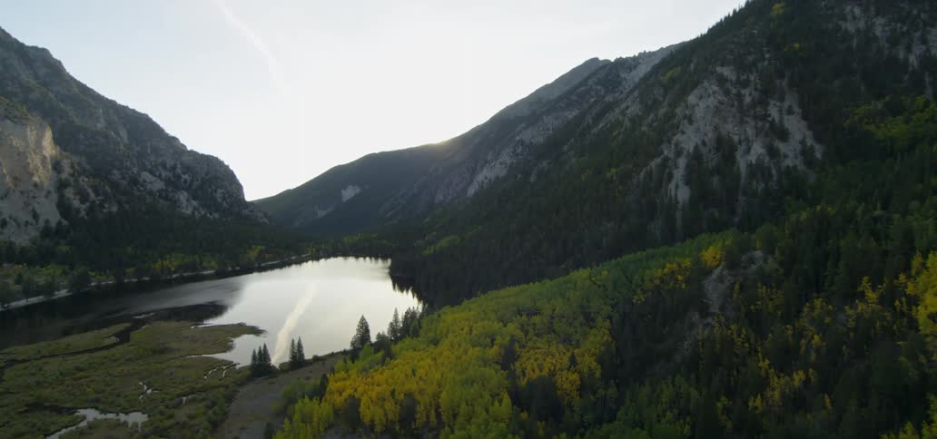 Morning shot of a lake in a mountain