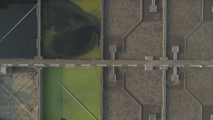 Empty grid sits undisturbed