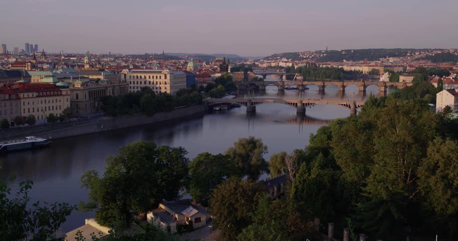 A series of bridge span river connecting two sides of picturesque neighborhoods