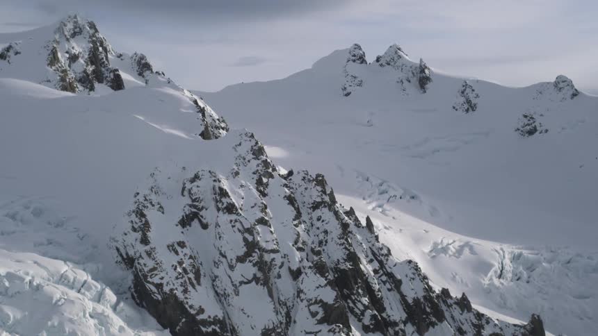A snow covered mountain