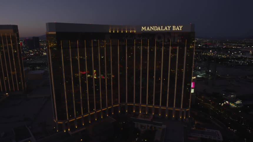 Mandalay bay at night