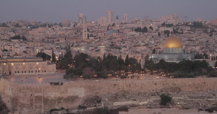 Timelapse of the city of jerusalem from night to sunrise