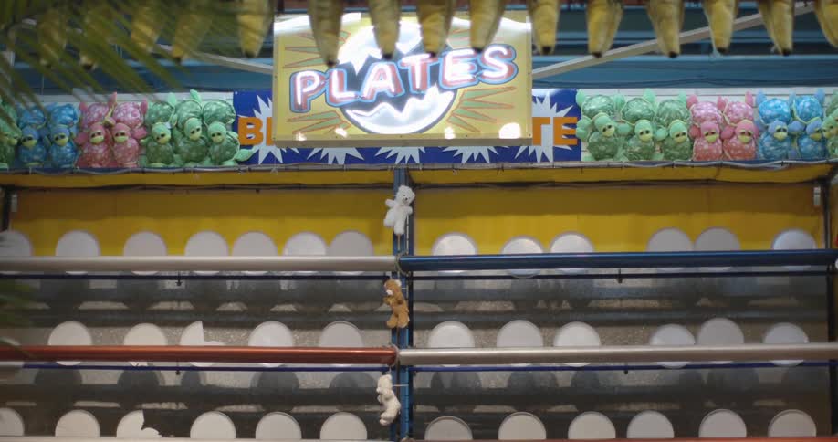 A game is shown at a carnival